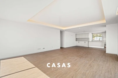 Apartamento T3 para Venda em Camara de Lobos