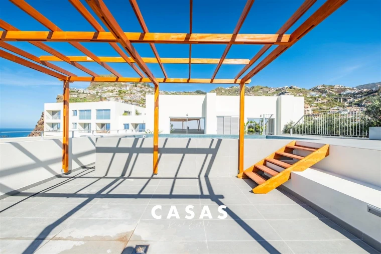 Apartamento T3 para Venda em Camara de Lobos Foto 3
