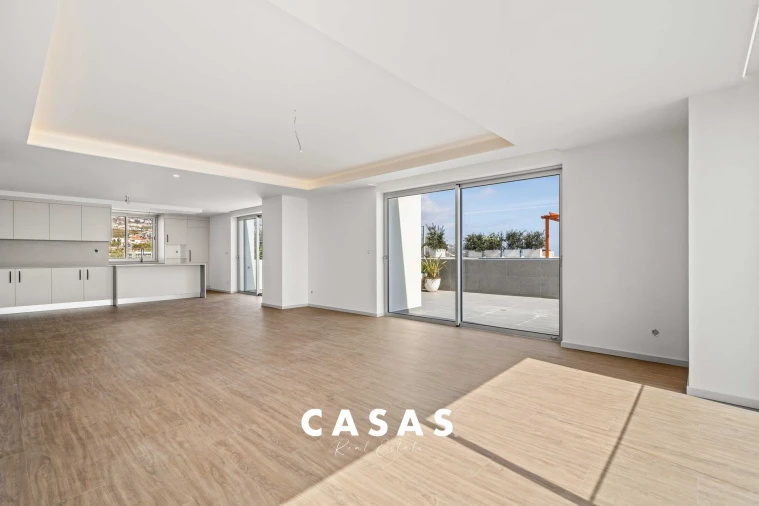 Apartamento T3 para Venda em Camara de Lobos Foto 13
