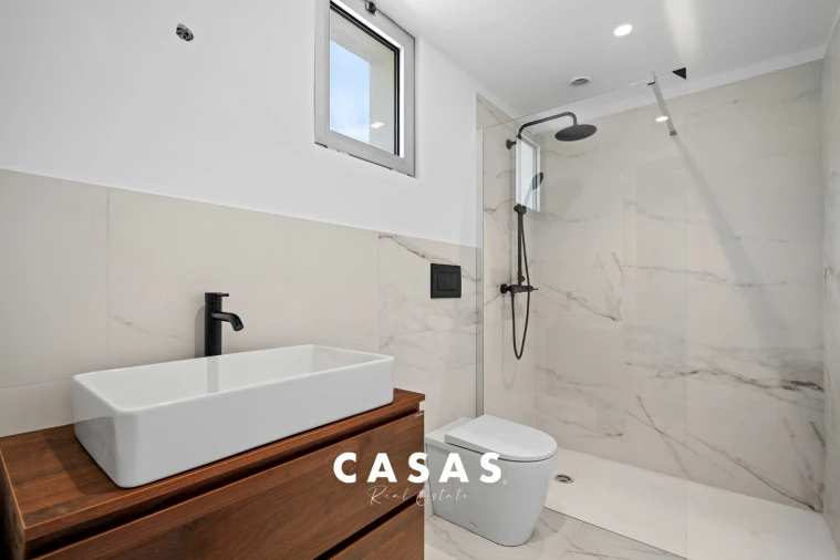 Apartamento T3 para Venda em Camara de Lobos Foto 26