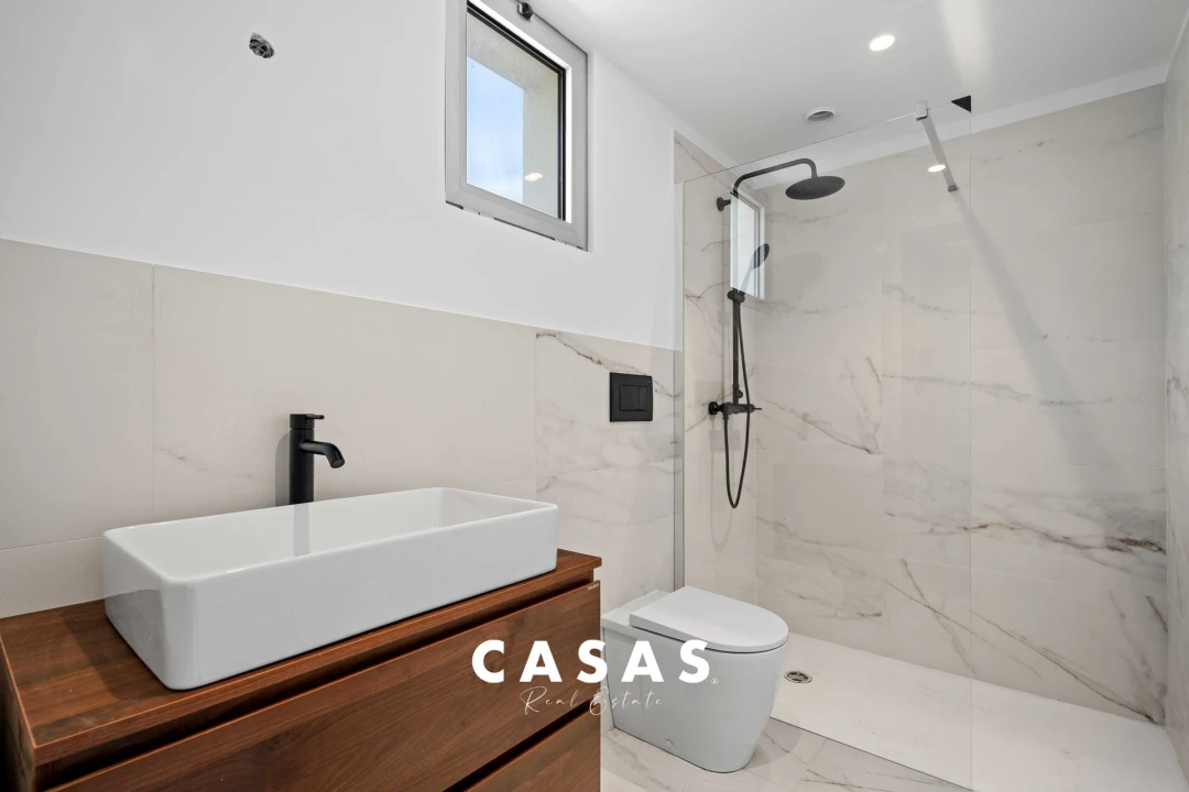Apartamento T3 para Venda em Camara de Lobos Foto 26