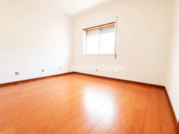 Moradia T3 para Arrendamento em Real, Dume e Semelhe