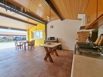 Moradia T5 para Venda em Areias e Pias