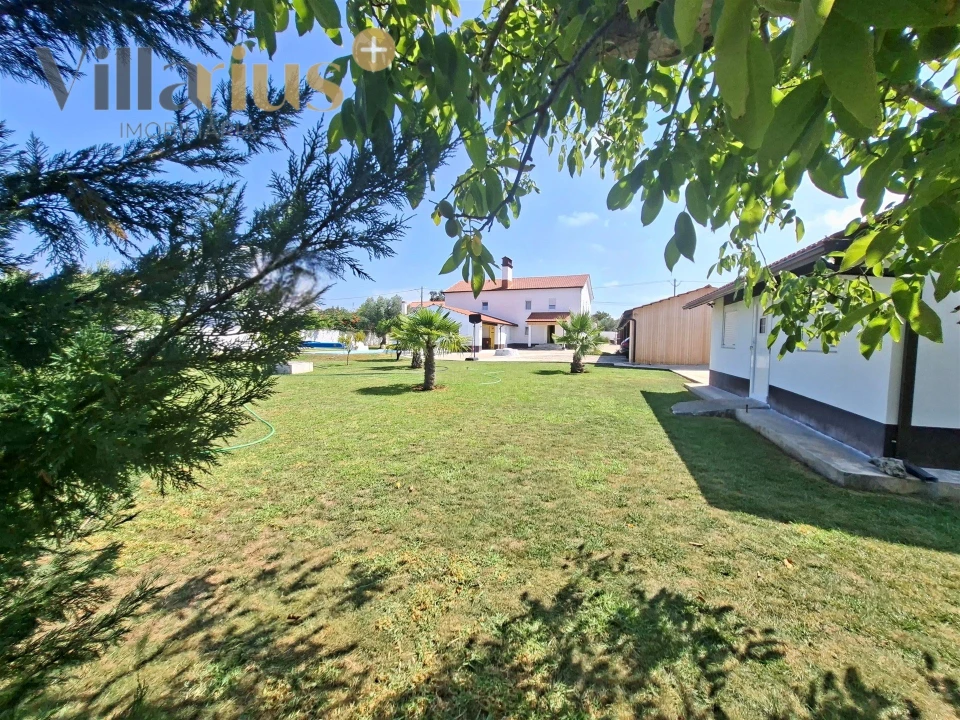 Moradia T5 para Venda em Areias e Pias Foto 2