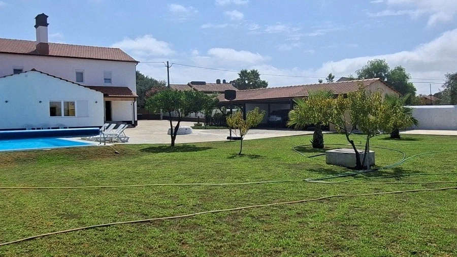 Moradia T5 para Venda em Areias e Pias