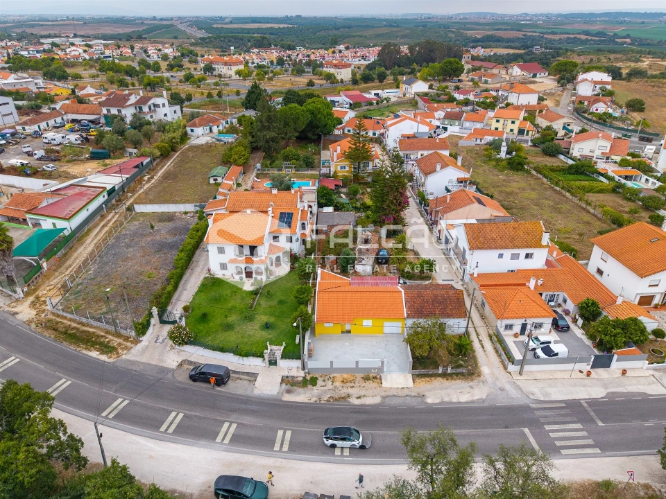 Moradia T3 para Arrendamento em Marvila, Ribeira Santarém, São Salvador, São Nicolau Foto 11