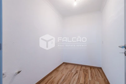 Moradia T3 para Arrendamento em Marvila, Ribeira Santarém, São Salvador, São Nicolau