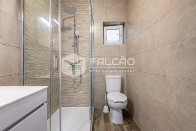 Moradia T3 para Arrendamento em Marvila, Ribeira Santarém, São Salvador, São Nicolau