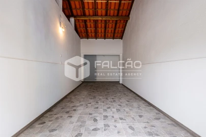 Moradia T3 para Arrendamento em Marvila, Ribeira Santarém, São Salvador, São Nicolau