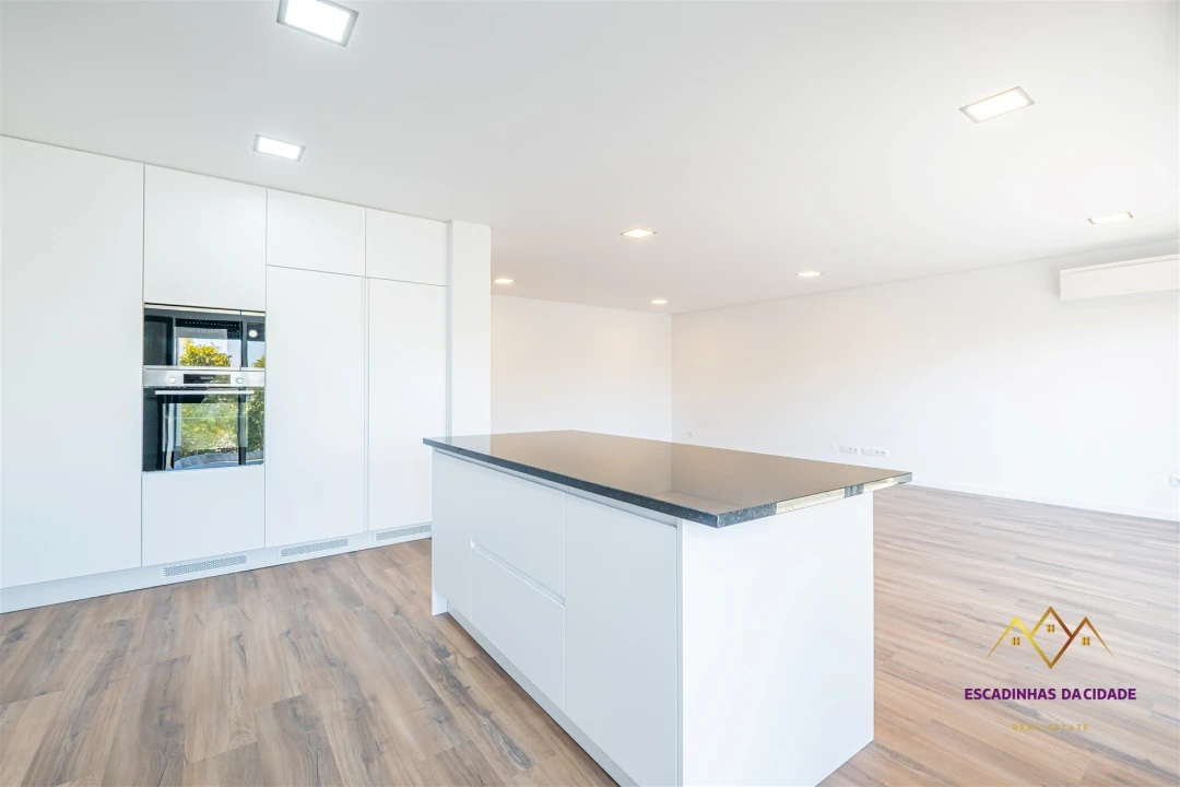 Apartamento T3 para Venda em Montijo e Afonsoeiro Foto 1
