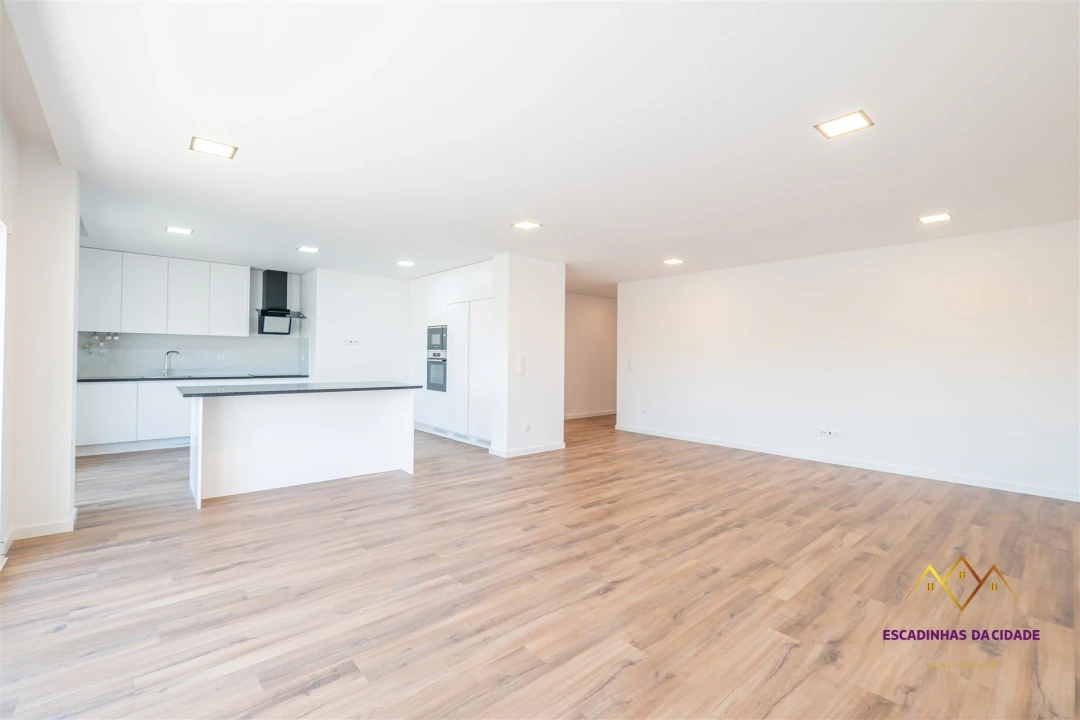 Apartamento T3 para Venda em Montijo e Afonsoeiro Foto 40