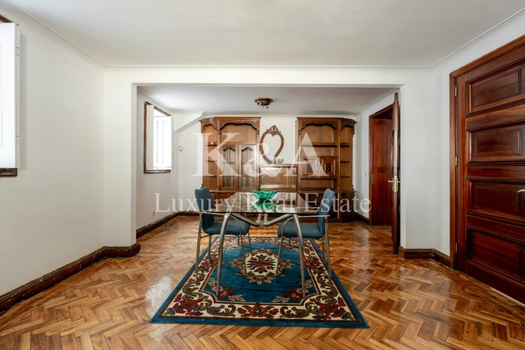 Moradia T5 para Venda em Paranhos Foto 18