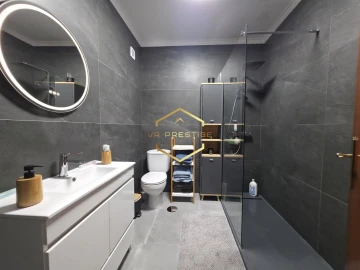 Apartamento T3 para Venda em Malta e Canidelo