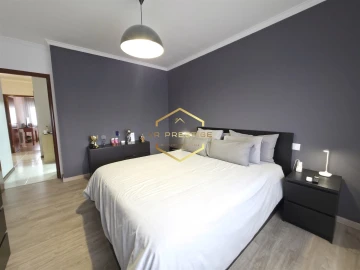 Apartamento T3 para Venda em Malta e Canidelo