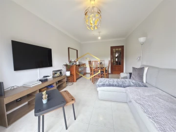 Apartamento T3 para Venda em Malta e Canidelo
