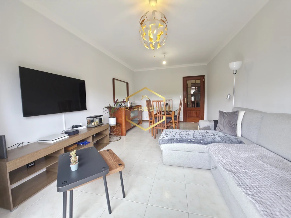 Apartamento T3 para Venda em Malta e Canidelo Foto 1