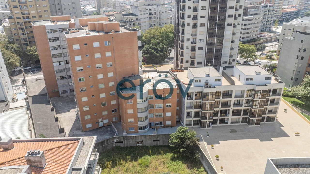 Apartamento T1 para Venda em Póvoa de Varzim, Beiriz e Argivai Foto 3