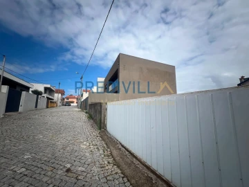Terreno para Venda em Perafita, Lavra e Santa Cruz do Bispo