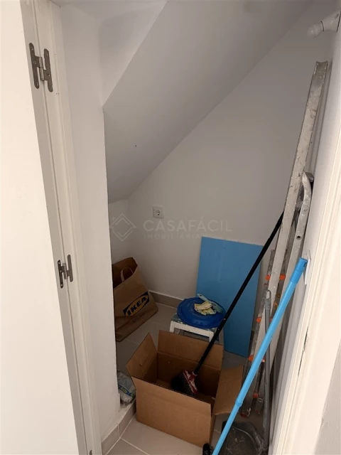 Apartamento T1 para Arrendamento em Alcochete