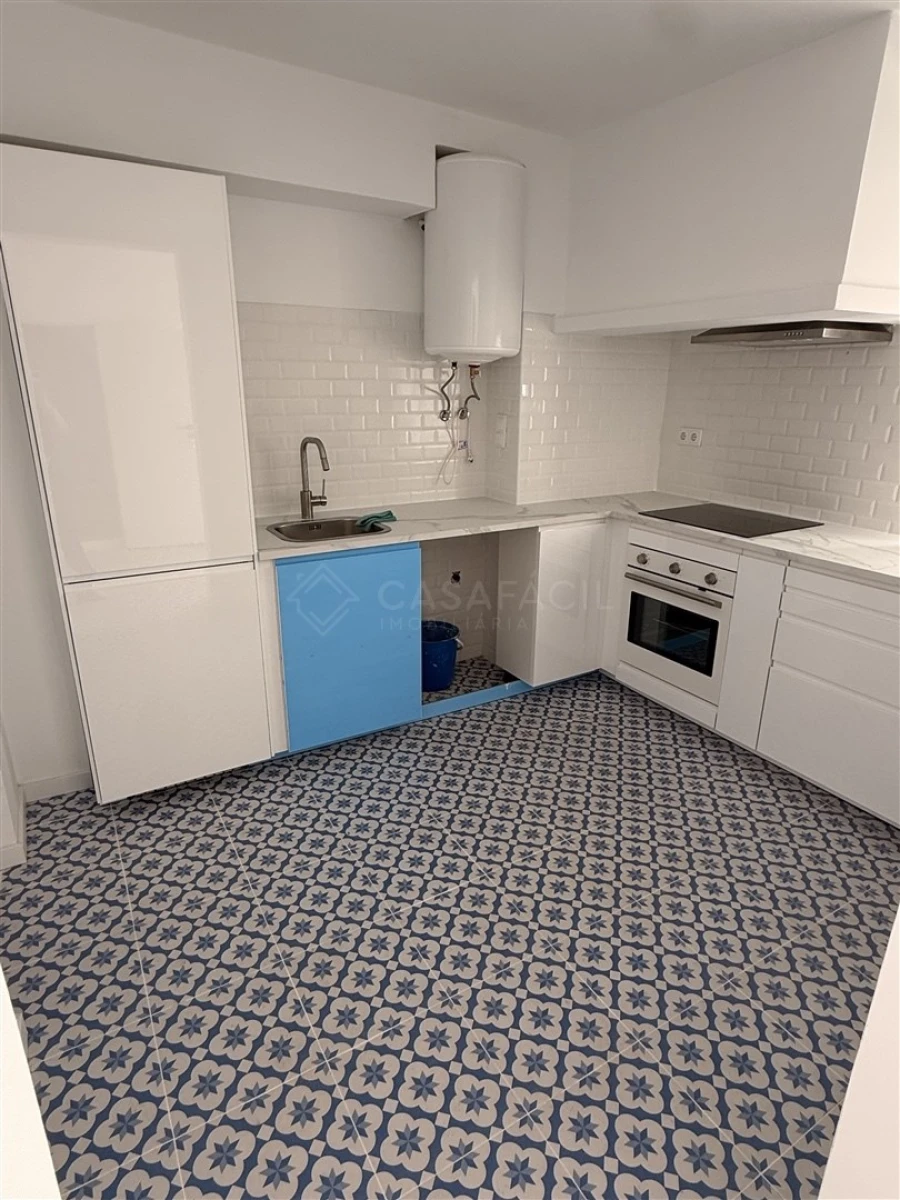 Apartamento T1 para Arrendamento em Alcochete Foto 7