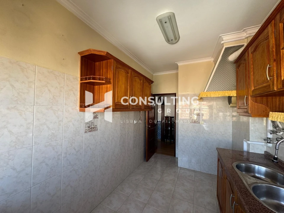 Apartamento T2 para Venda em Mina de Água Foto 8