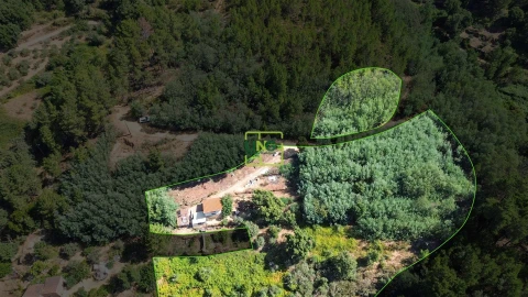 Terreno Misto para Venda em Souto da Casa