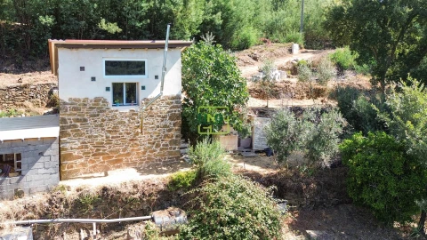 Terreno Misto para Venda em Souto da Casa