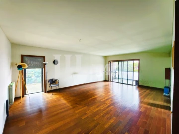 Apartamento T3 para Venda em Paranhos