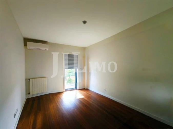 Apartamento T3 para Venda em Paranhos Foto 14