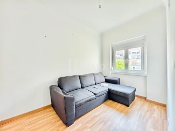 Apartamento T3 para Venda em Almada, Cova da Piedade, Pragal e Cacilhas
