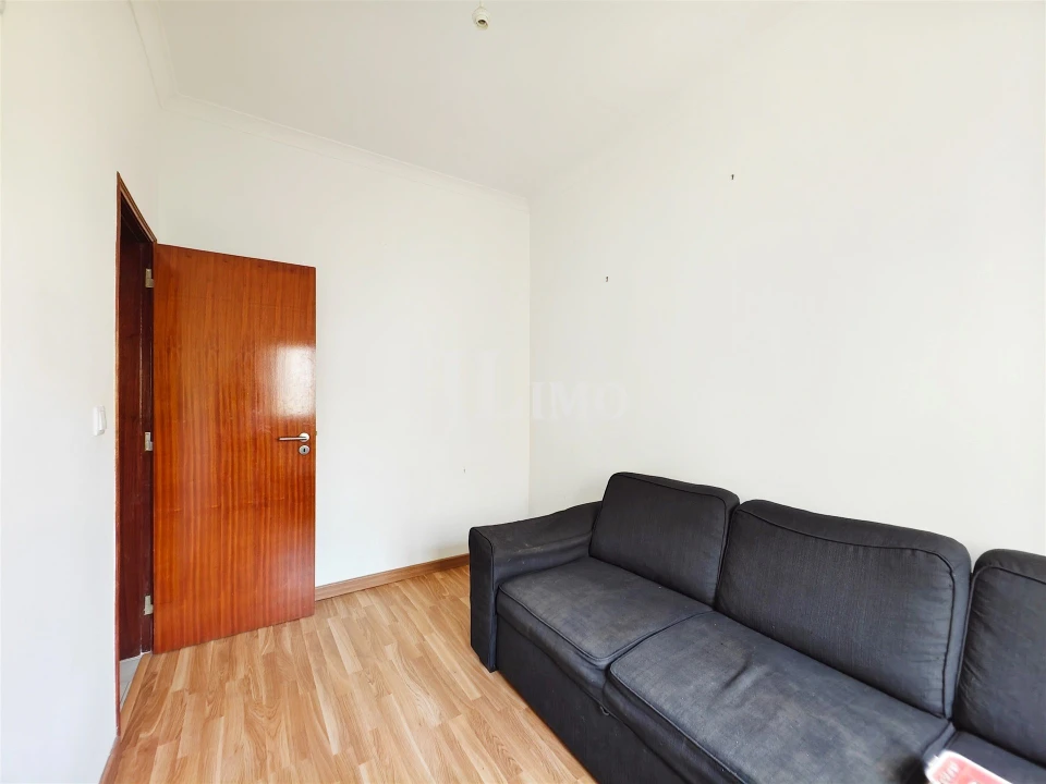 Apartamento T3 para Venda em Almada, Cova da Piedade, Pragal e Cacilhas Foto 20