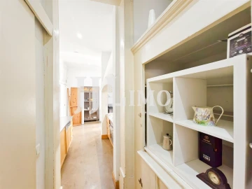 Apartamento T3 para Arrendamento em Santa Maria Maior