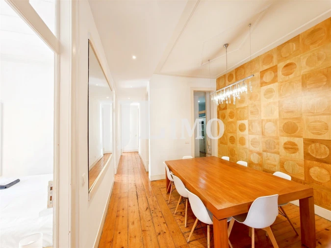 Apartamento T3 para Arrendamento em Santa Maria Maior Foto 6