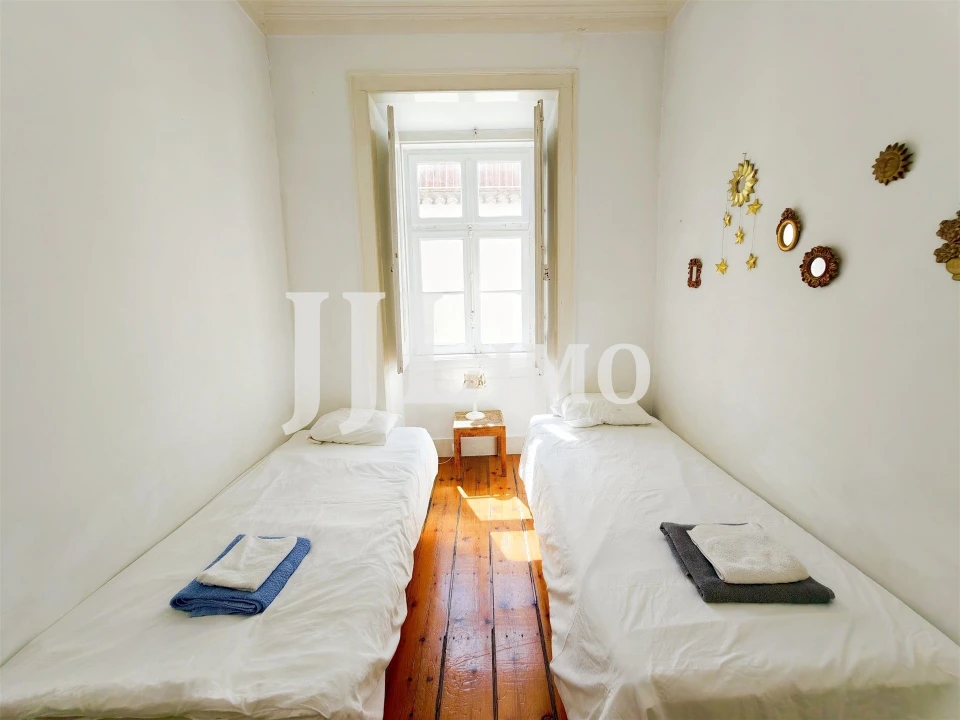 Apartamento T3 para Arrendamento em Santa Maria Maior Foto 21