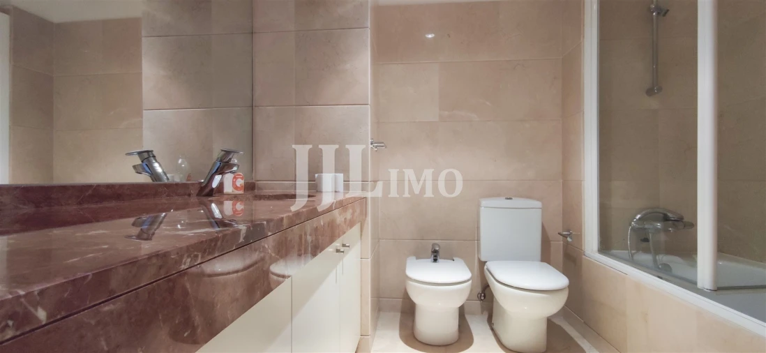 Apartamento T2 para Arrendamento em São Domingos de Benfica Foto 8