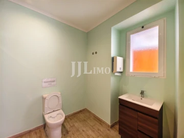 Apartamento T10 para Arrendamento em Santo António