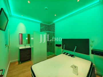 Apartamento T10 para Arrendamento em Santo António