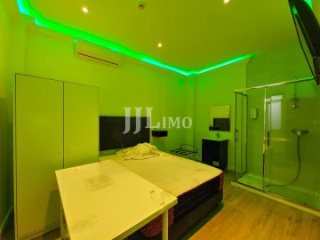 Apartamento T10 para Arrendamento em Santo António