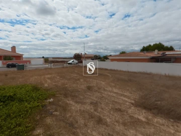 Terreno para Venda em Benfica do Ribatejo