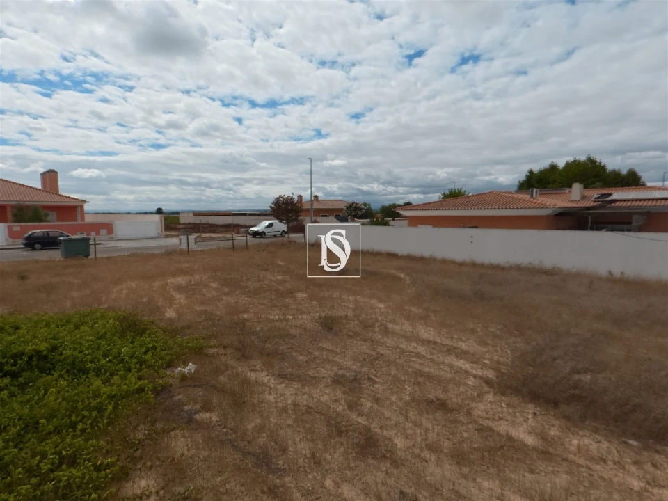 Terreno para Venda em Benfica do Ribatejo Foto 6