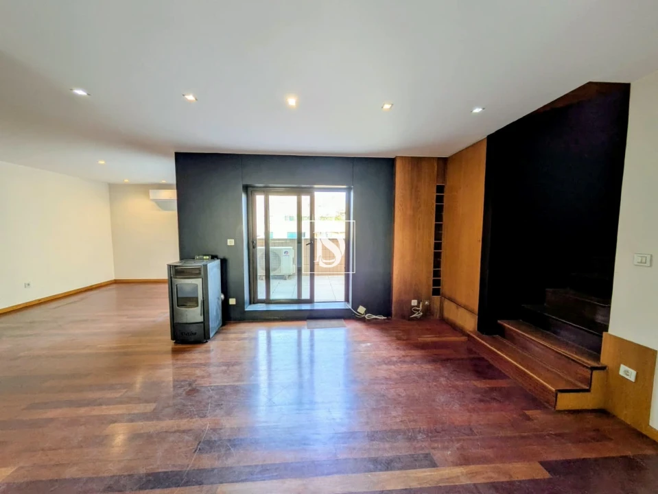 Apartamento T3 para Venda em Póvoa de Varzim, Beiriz e Argivai Foto 4