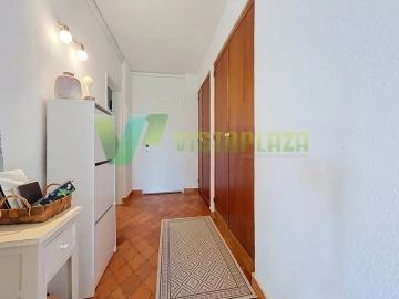 Apartamento para Venda em Lagos (São Sebastião e Santa Maria)
