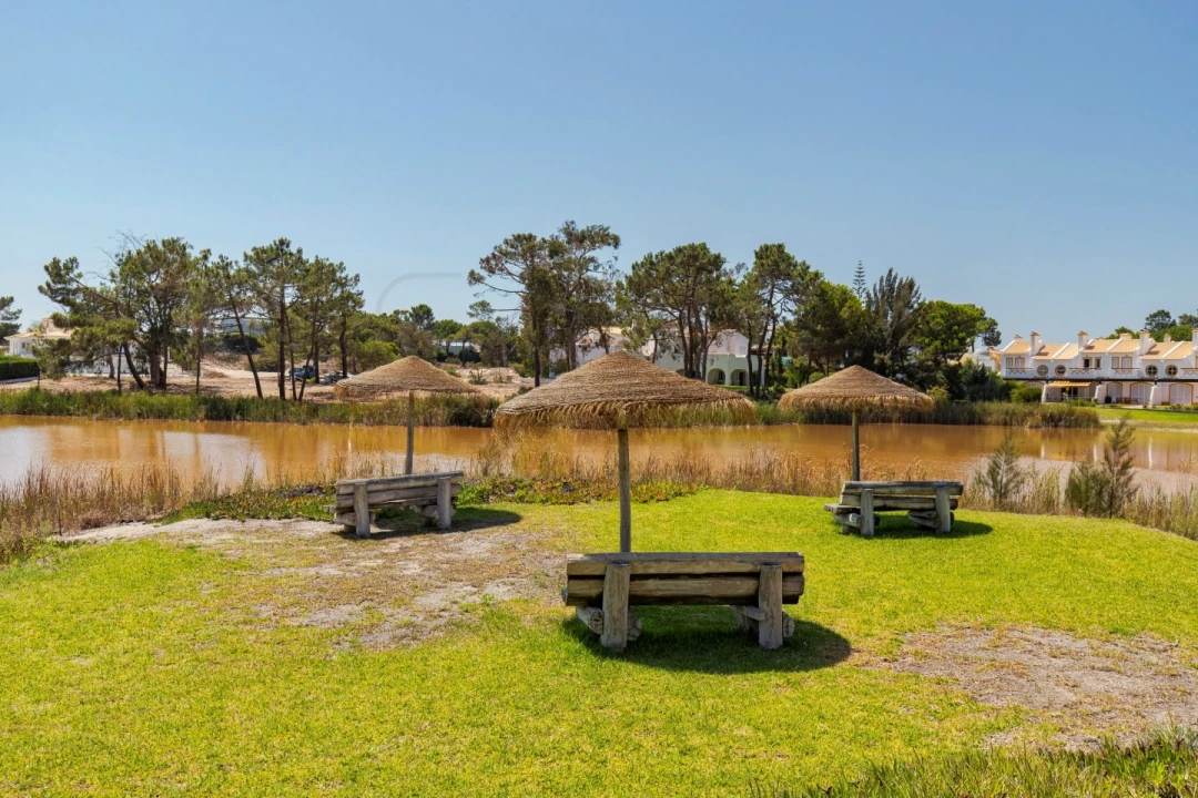 Apartamento T2 para Venda em Carvalhal Foto 24