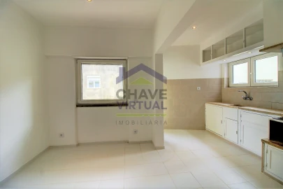 Apartamento T3 para Venda em Nossa Senhora do Pópulo, Coto e São Gregório