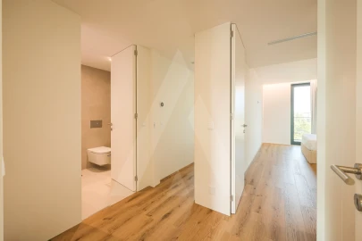 Apartamento T3 para Venda em Glória e Vera Cruz