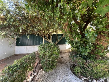 Moradia T4 para Venda em Alcabideche
