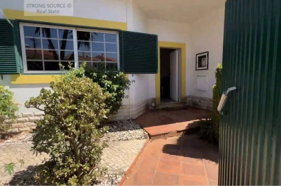 Moradia T4 para Venda em Alcabideche
