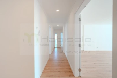 Apartamento T3 para Venda em Mina de Água