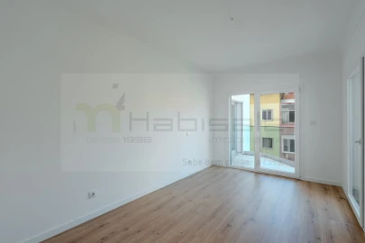 Apartamento T3 para Venda em Mina de Água