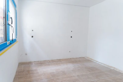Apartamento T1 para Venda em Nazare